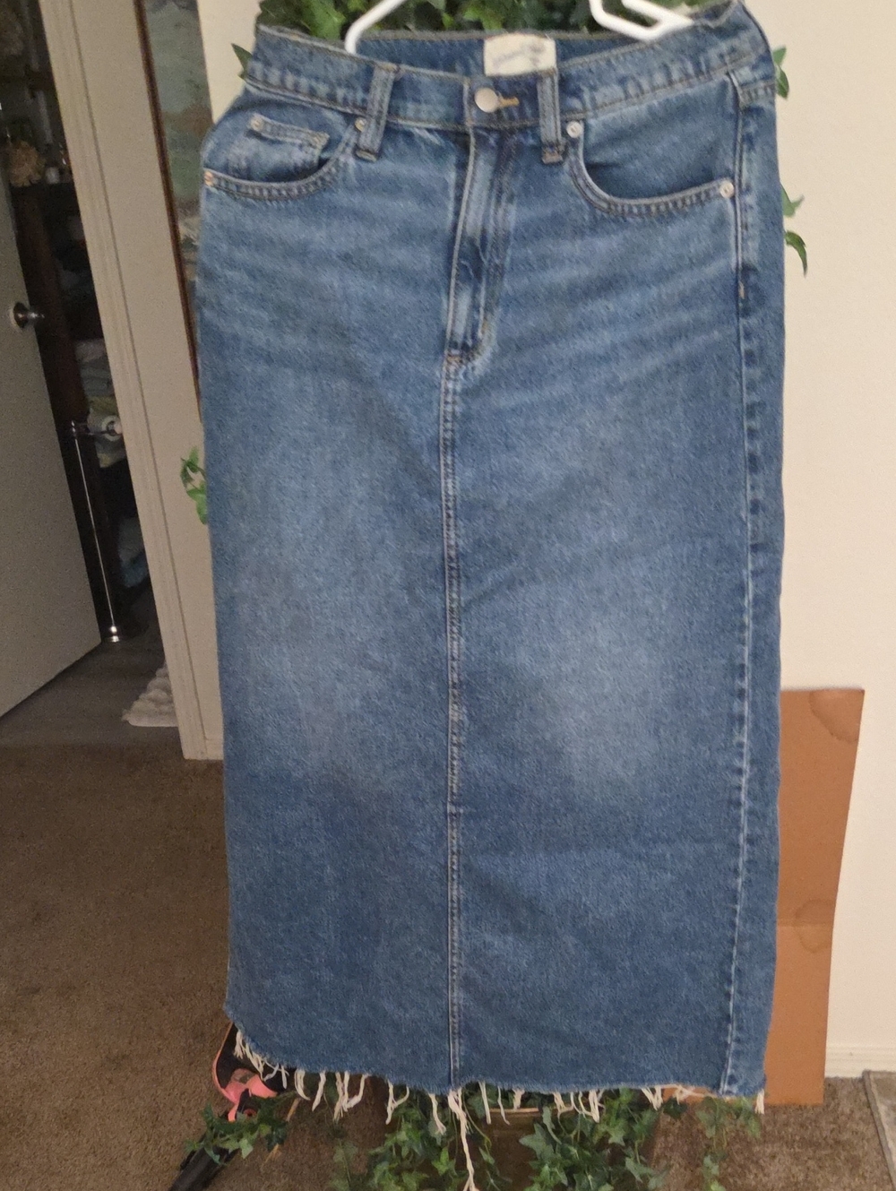 Universal Thread Classic Blue Denim Midi Skirt - Women Jeans